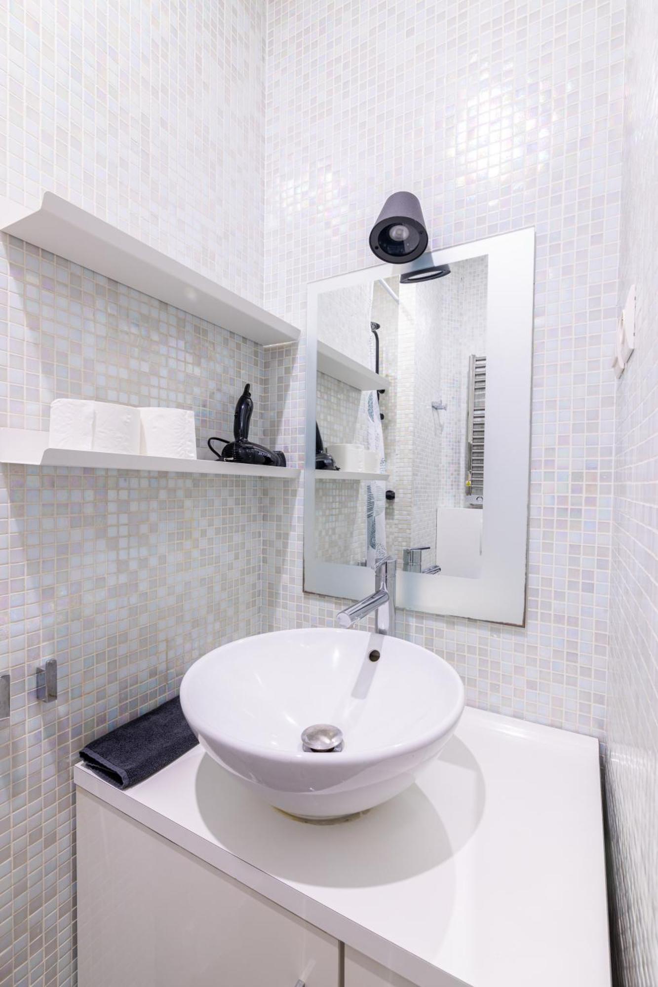 Luxurious 1 Bedroom Republique Vinaigriers Free Netflix 巴黎 外观 照片